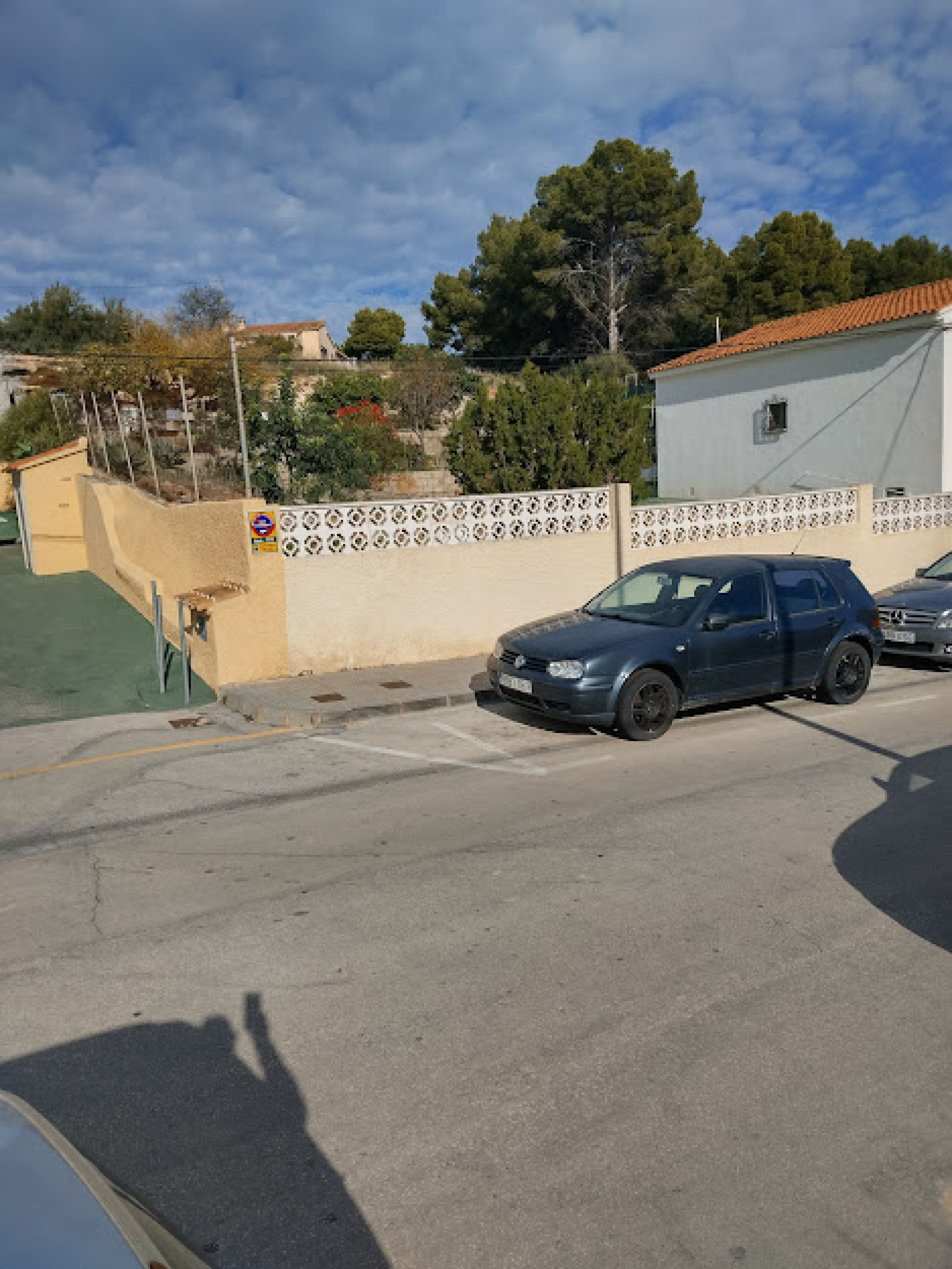 Bouwkavel voor een rijtjeshuis of dorpshuis aan de rand van Calpe.